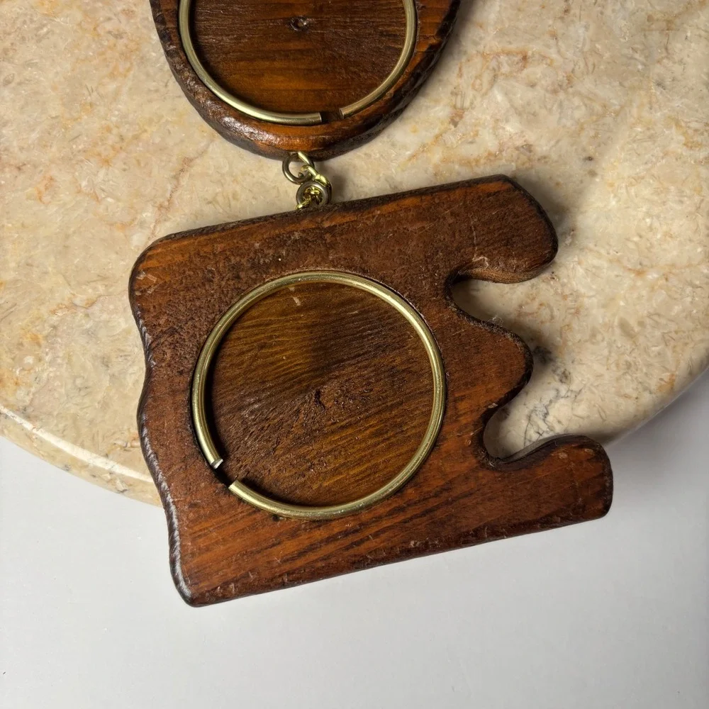 Vintage Hanging LOVE Photo Frames OS Brown Vintage Wood Rustic Heart 4-Opening